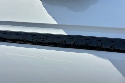 2027 Lincoln Navigator L Reserve