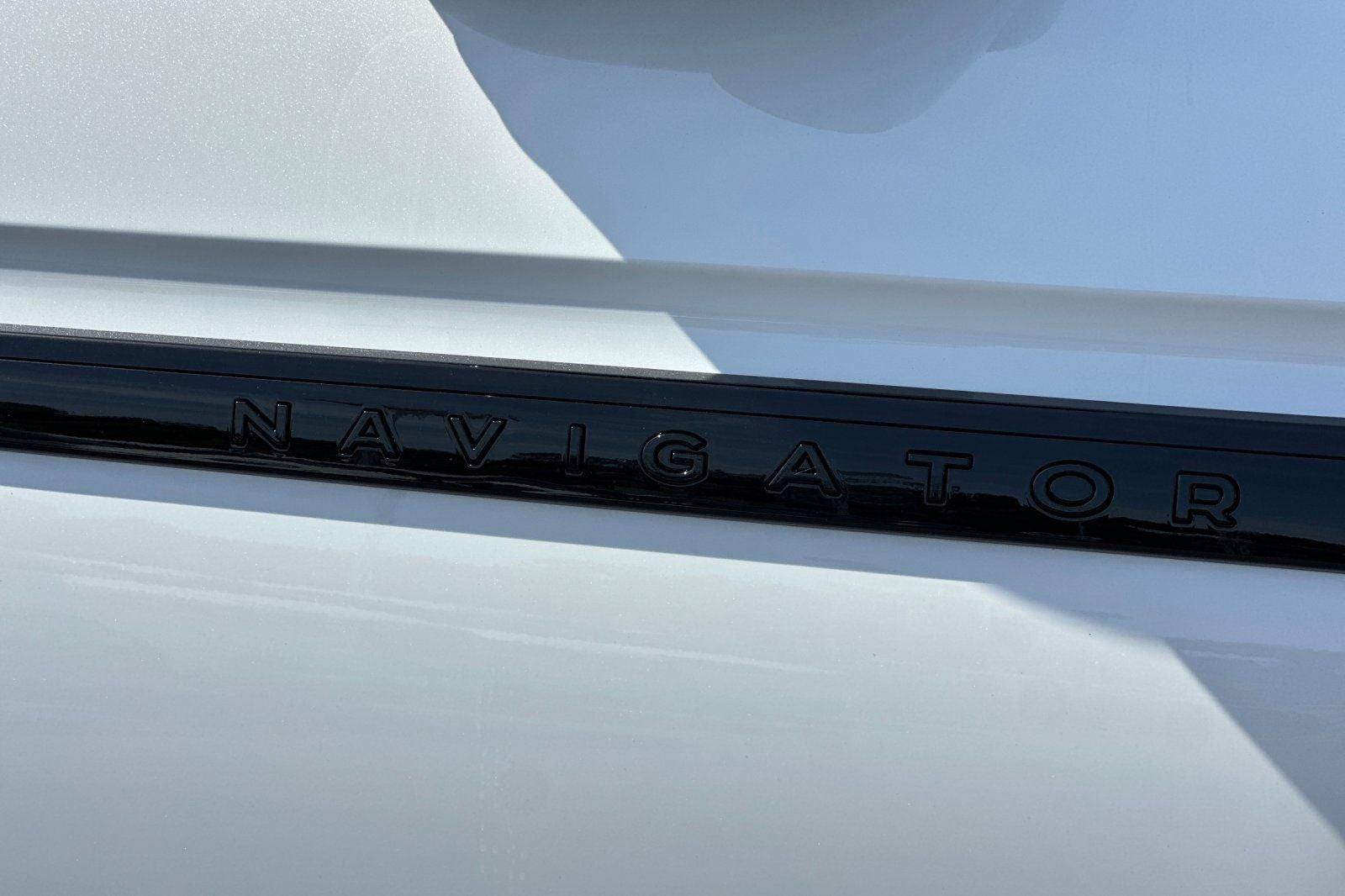 2027 Lincoln Navigator L Reserve