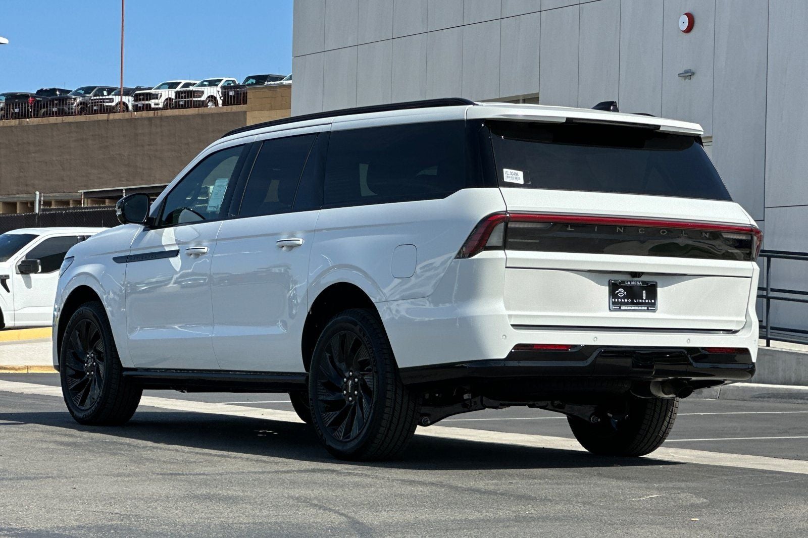 2027 Lincoln Navigator L Reserve