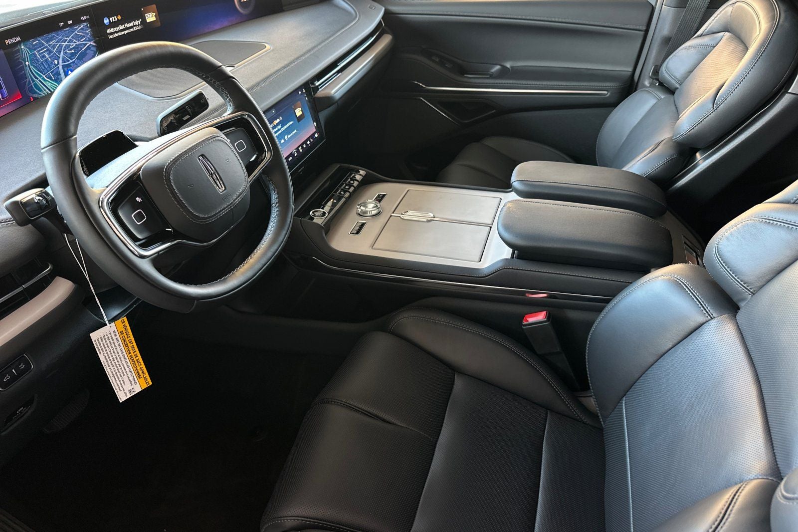 2027 Lincoln Navigator L Reserve