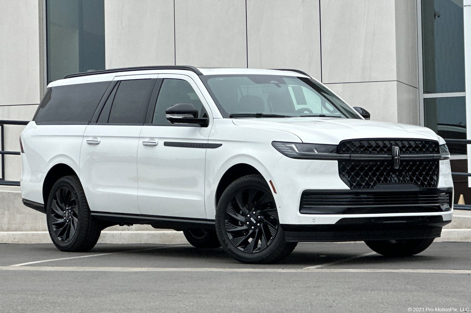 2025 Lincoln Navigator L Reserve
