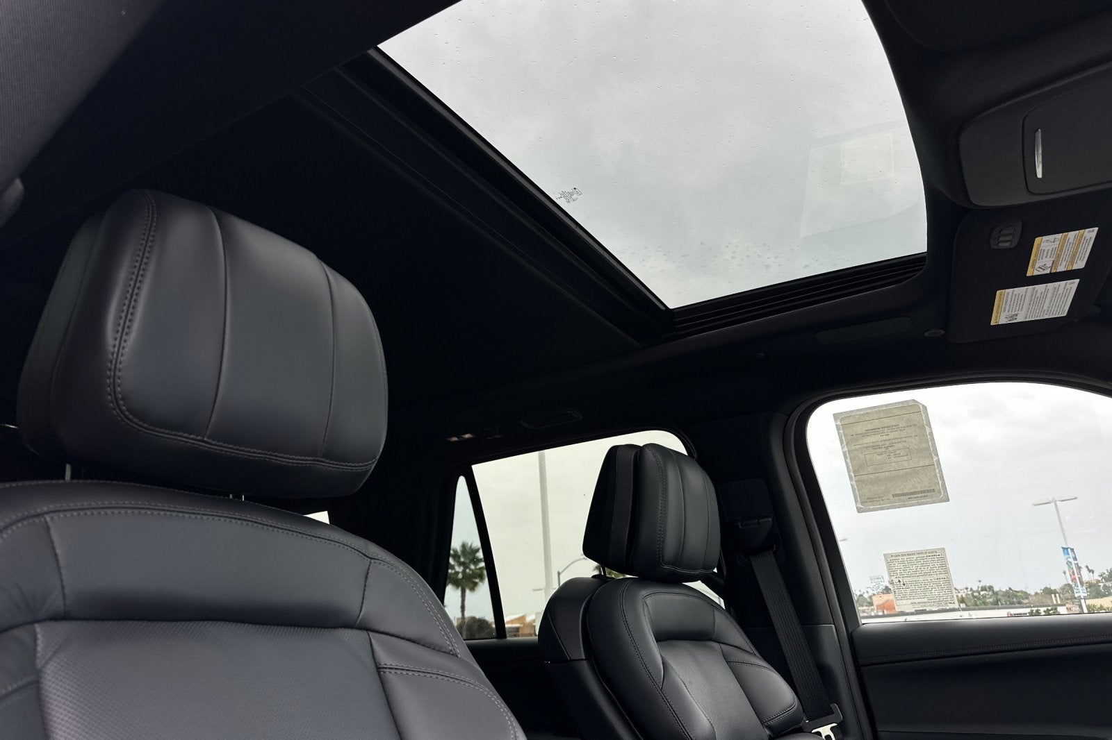 2025 Lincoln Navigator L Reserve