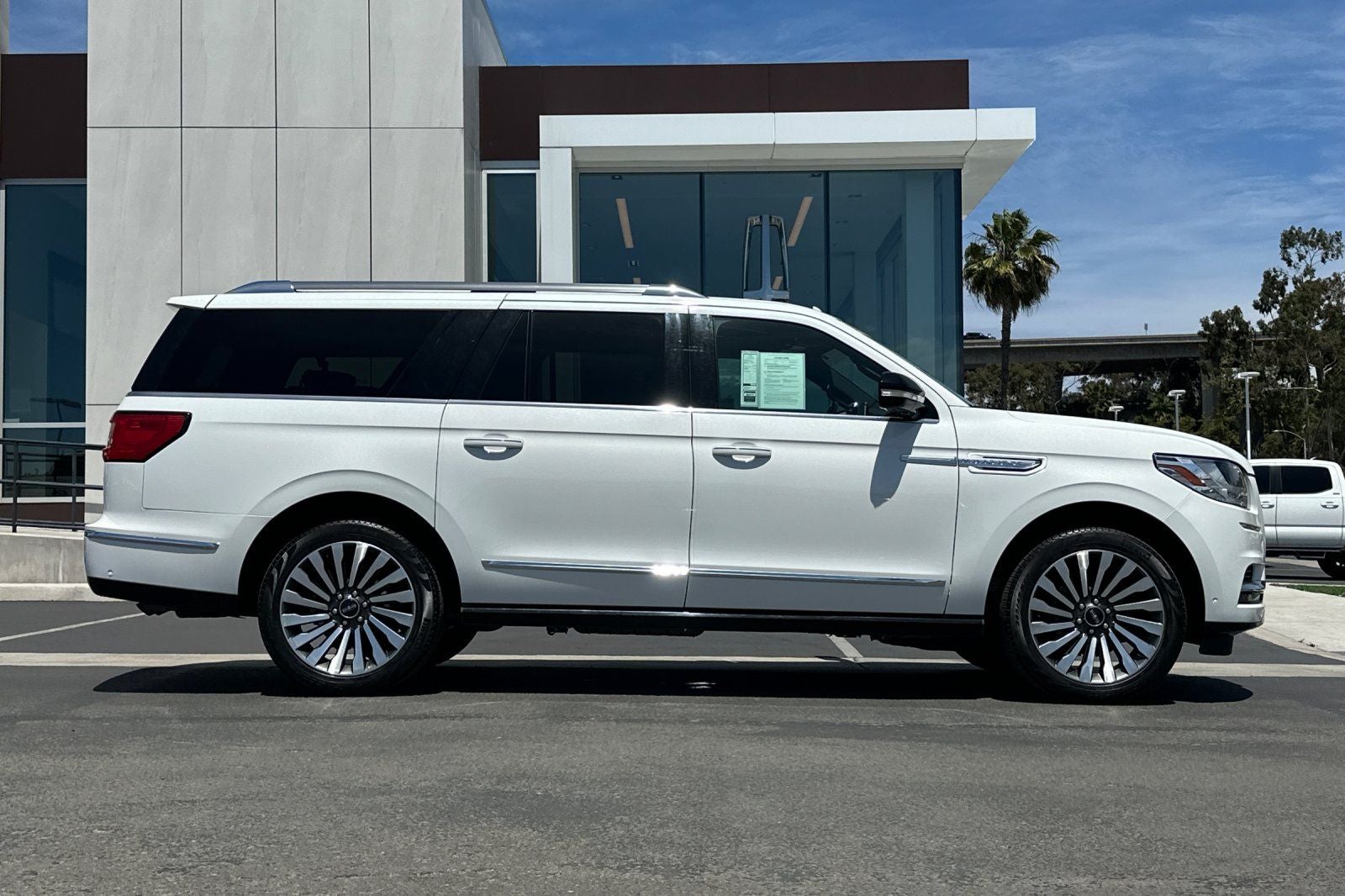 2021 Lincoln Navigator L Reserve