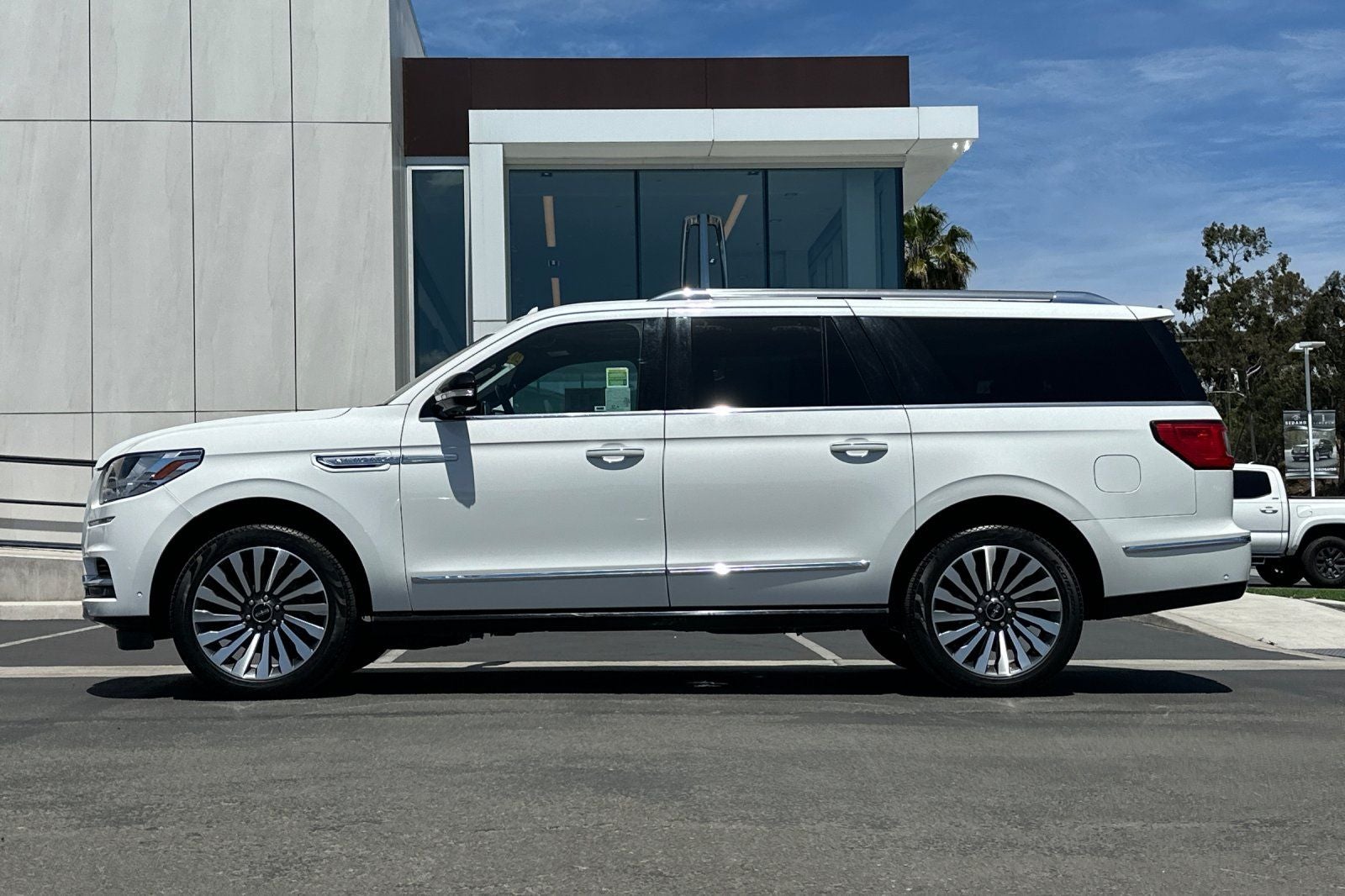 2021 Lincoln Navigator L Reserve