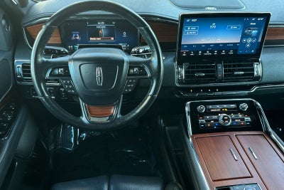 2022 Lincoln Navigator L Reserve