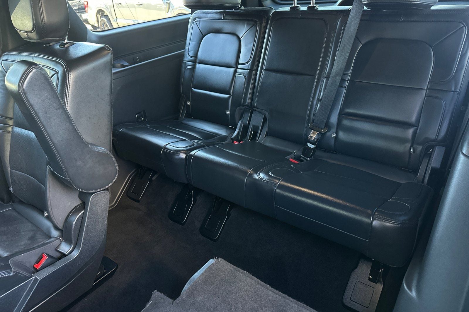 2022 Lincoln Navigator L Reserve