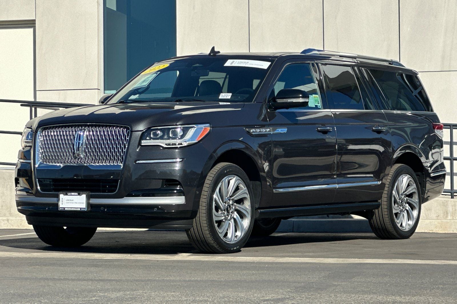2022 Lincoln Navigator L Reserve