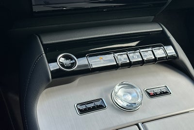 2027 Lincoln Navigator L Premiere