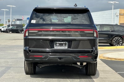 2027 Lincoln Navigator L Premiere