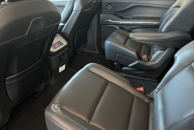 2026 Lincoln Navigator L Premiere