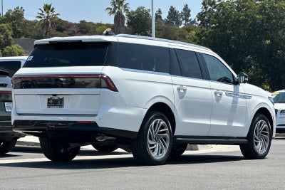 2027 Lincoln Navigator L Premiere