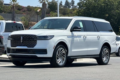 2027 Lincoln Navigator L Premiere