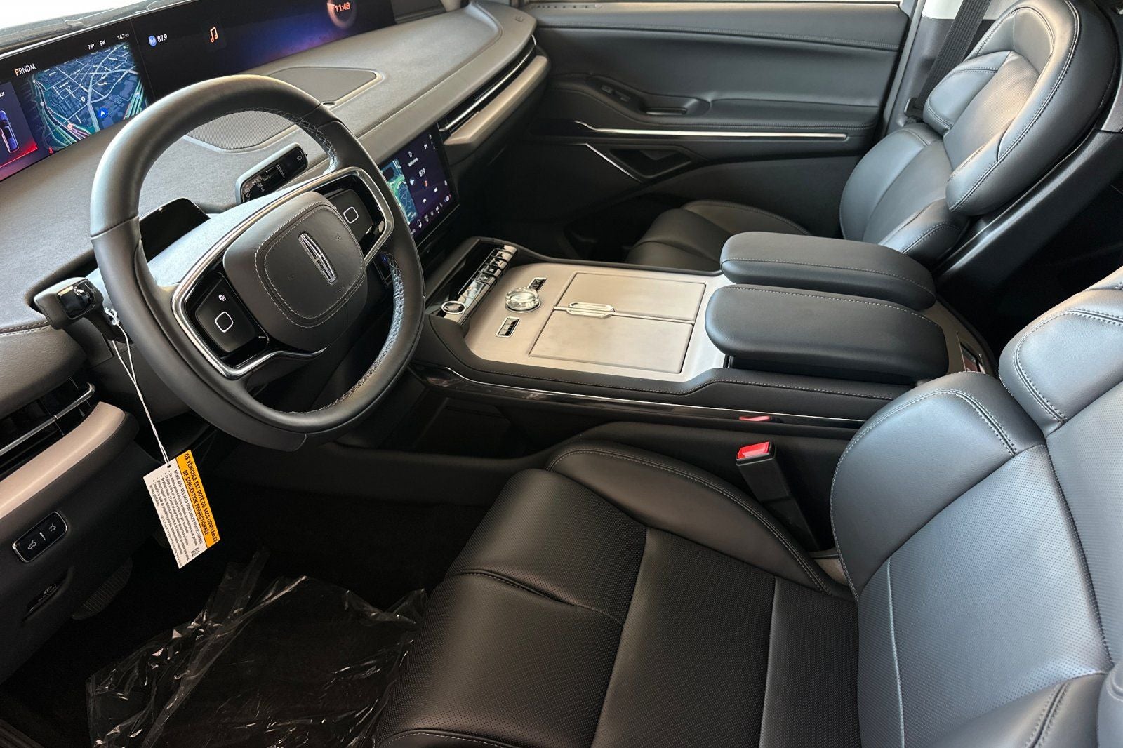 2027 Lincoln Navigator L Premiere