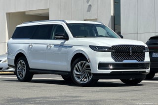 2027 Lincoln Navigator L Premiere