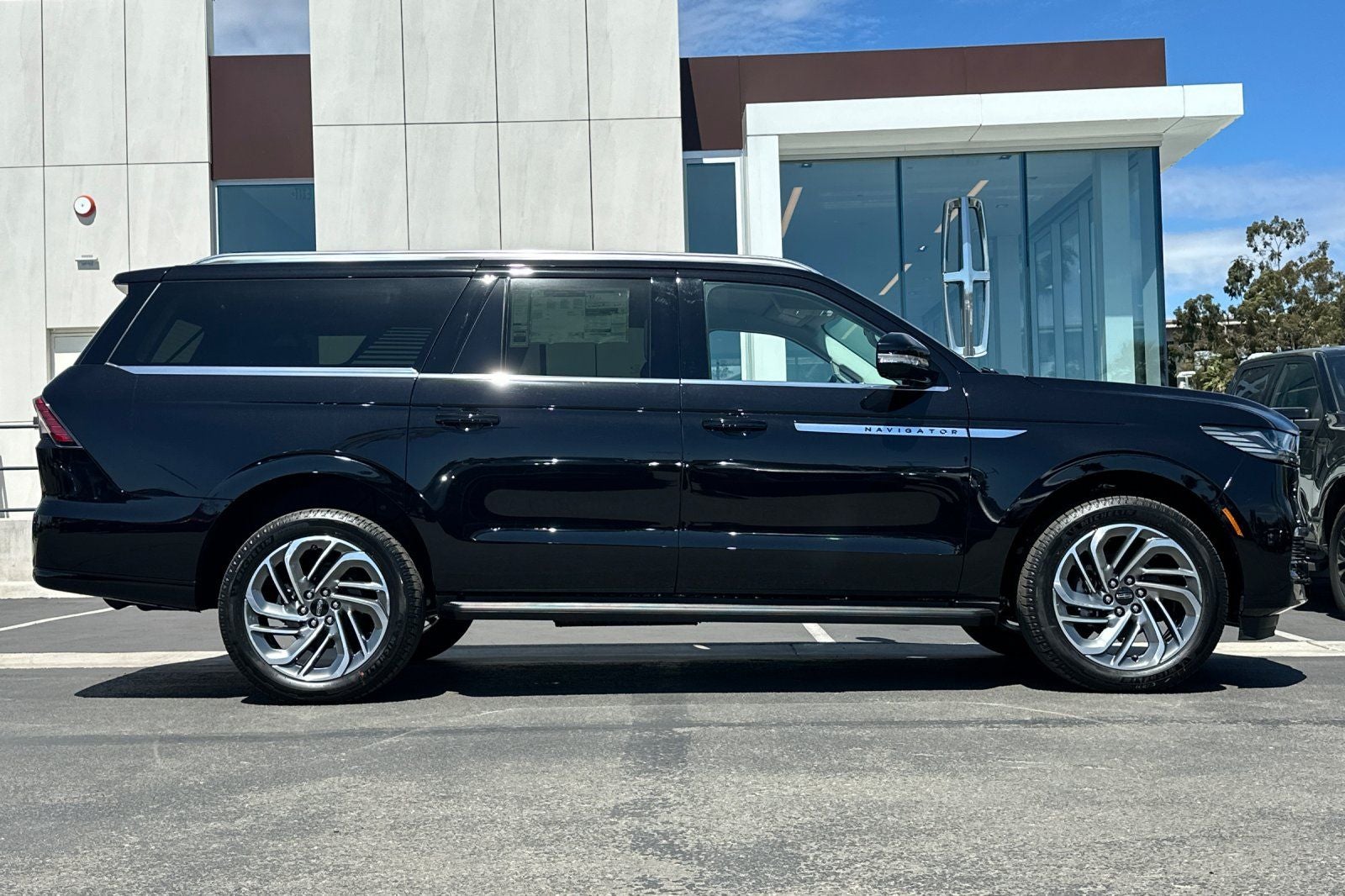 2026 Lincoln Navigator L Premiere