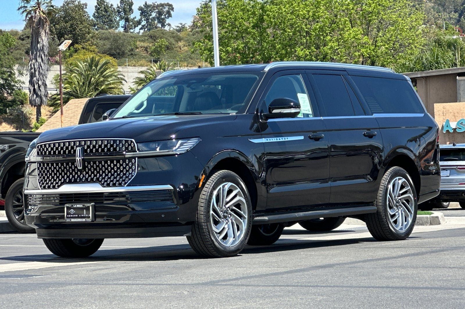 2026 Lincoln Navigator L Premiere