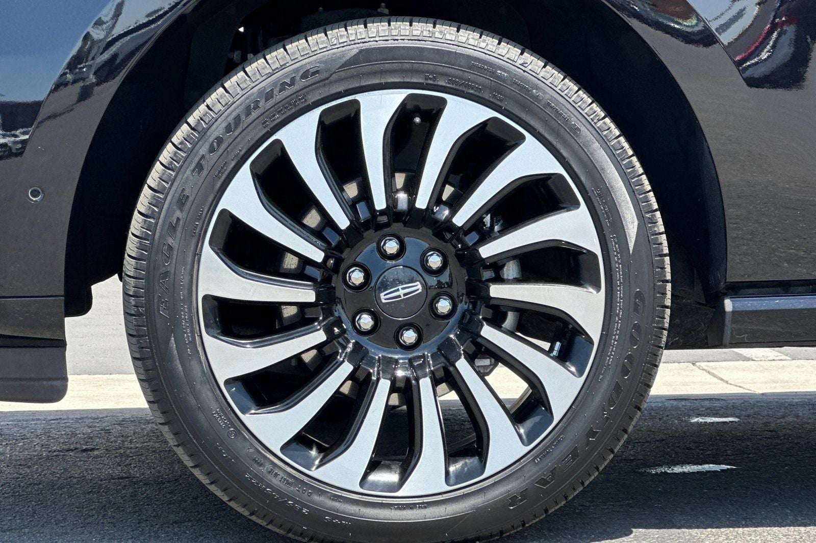 2023 Lincoln Navigator L Black Label