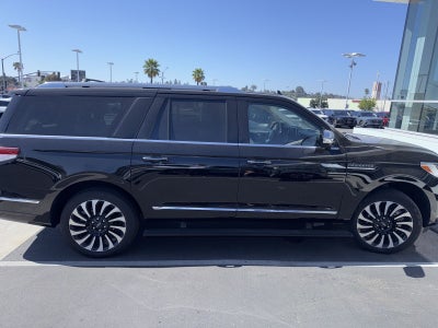 2023 Lincoln Navigator L Black Label