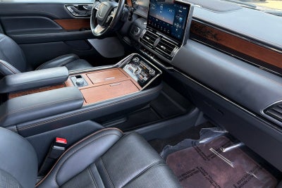 2023 Lincoln Navigator L Black Label