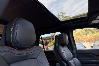 2023 Lincoln Navigator L Black Label