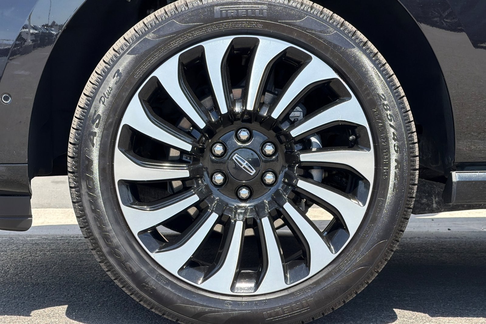 2023 Lincoln Navigator L Black Label