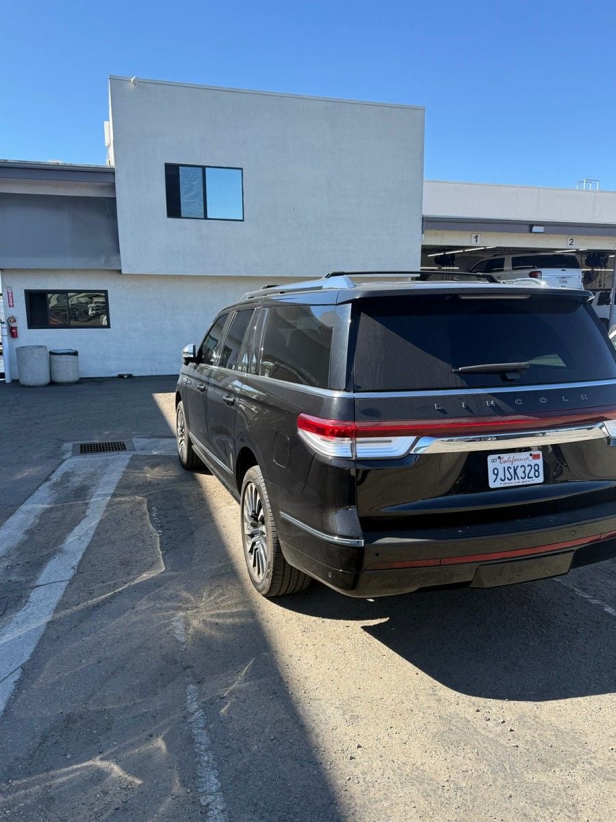 2023 Lincoln Navigator L Black Label