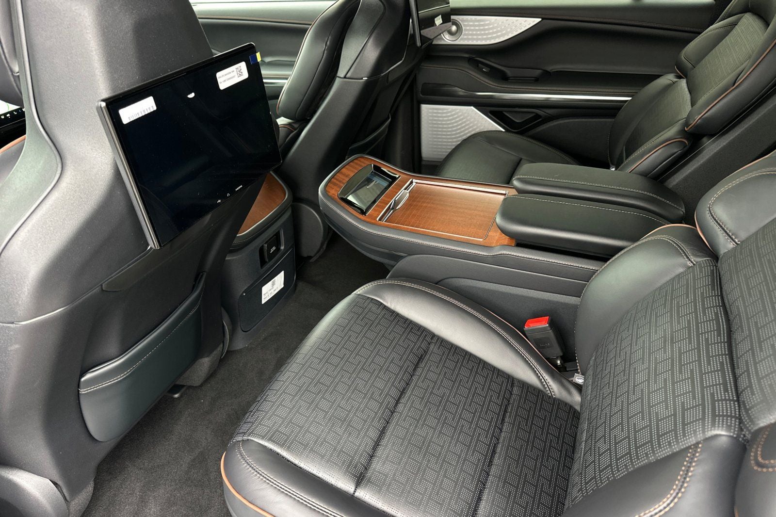 2026 Lincoln Navigator L Black Label