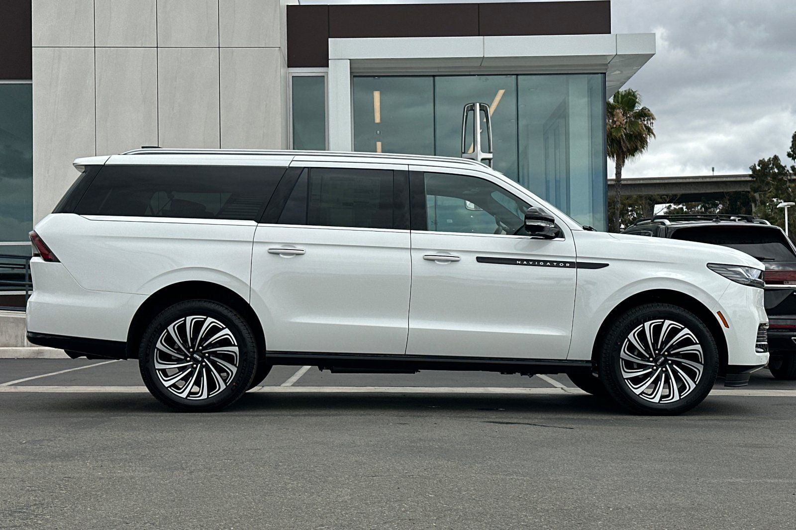 2026 Lincoln Navigator L Black Label