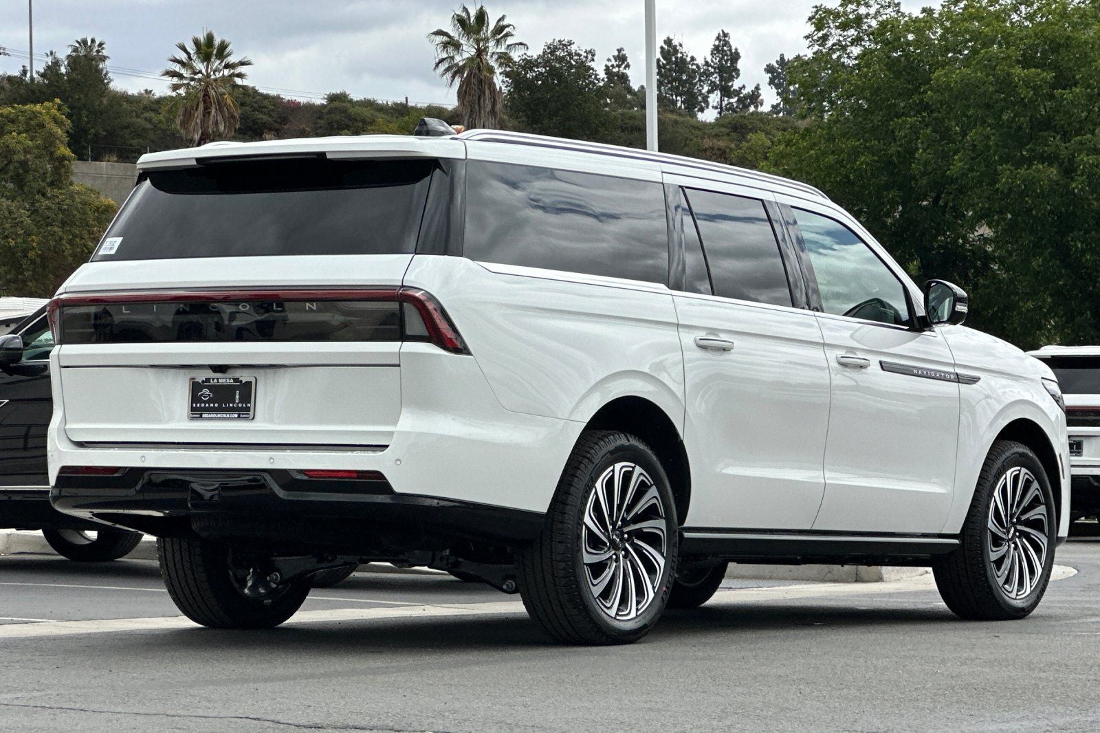 2026 Lincoln Navigator L Black Label