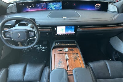 2027 Lincoln Navigator L Black Label