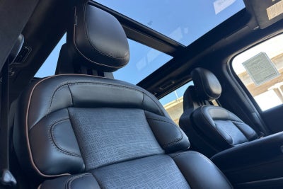 2027 Lincoln Navigator L Black Label
