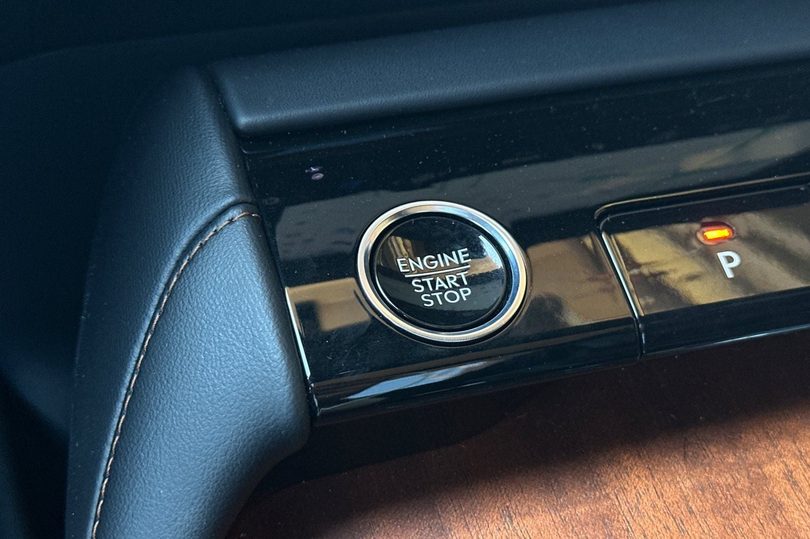 2027 Lincoln Navigator L Black Label