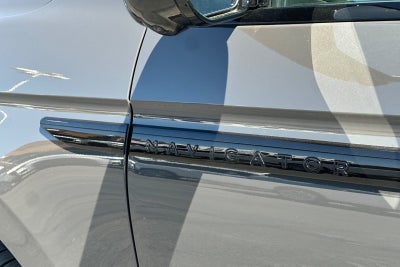 2027 Lincoln Navigator L Black Label