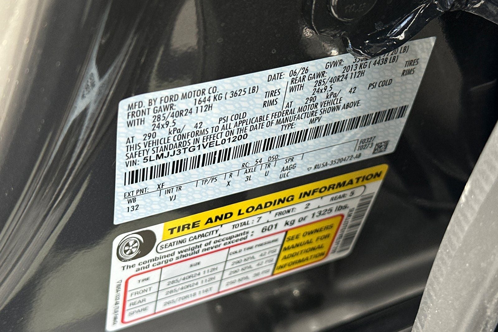 2027 Lincoln Navigator L Black Label