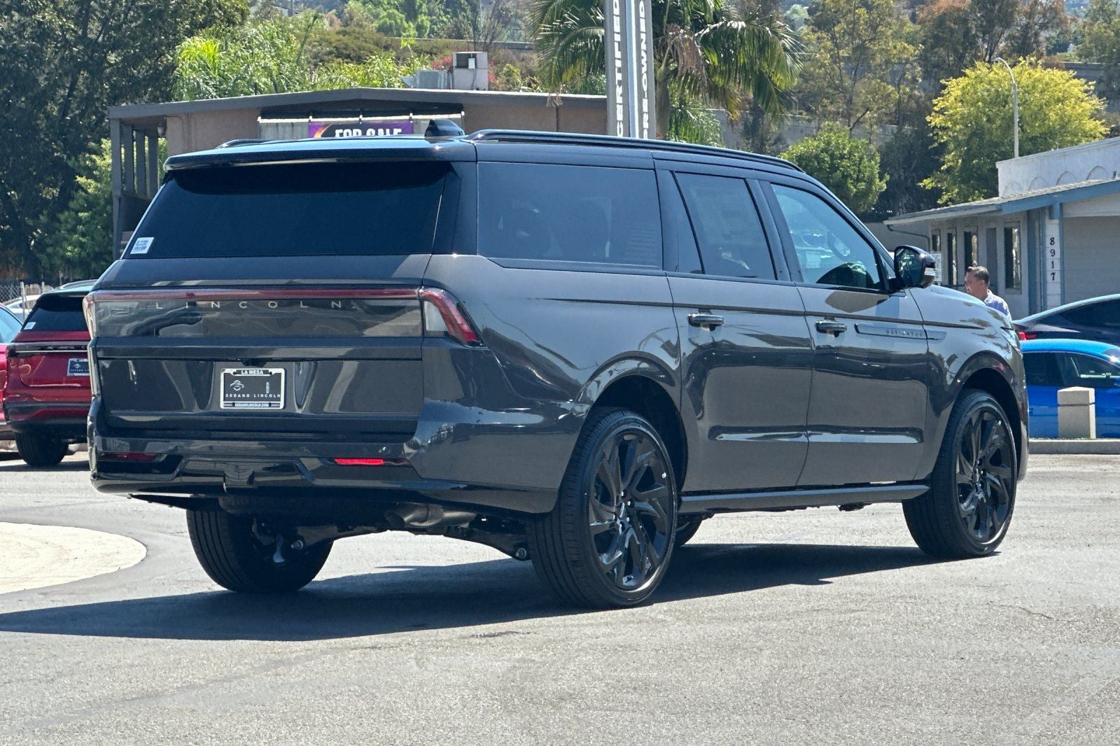 2027 Lincoln Navigator L Black Label