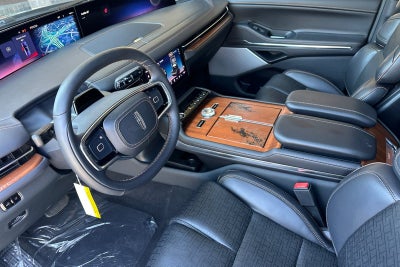 2027 Lincoln Navigator L Black Label
