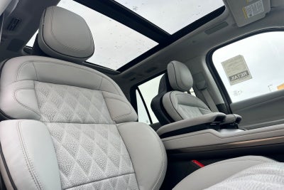 2026 Lincoln Navigator L Black Label