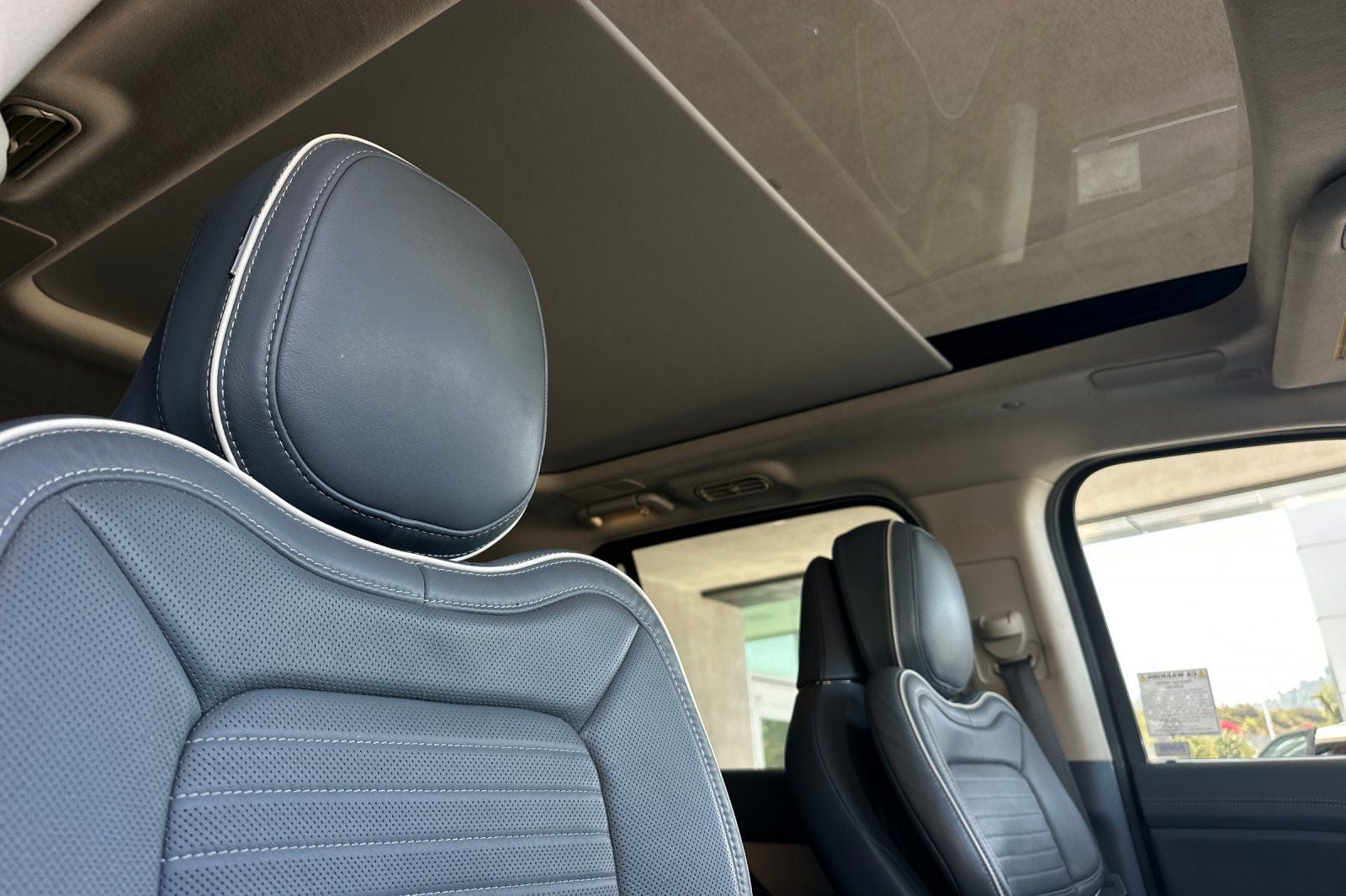 2023 Lincoln Navigator L Black Label