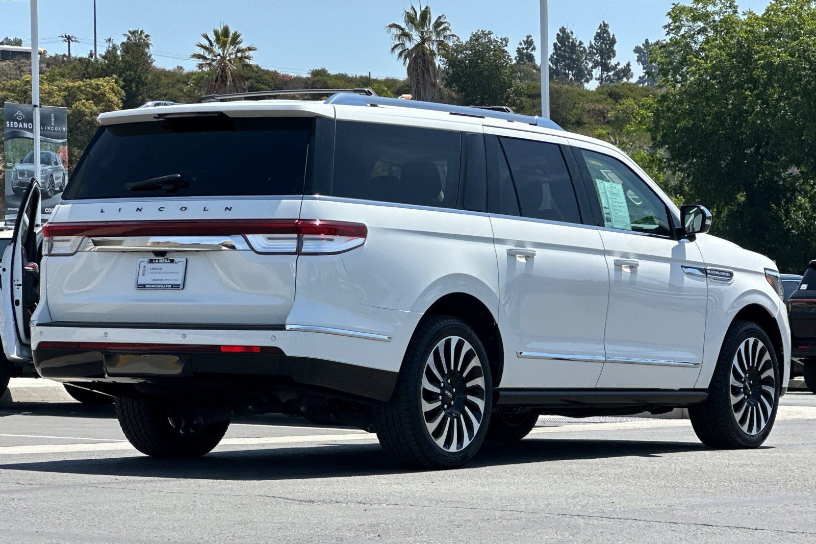 2023 Lincoln Navigator L Black Label