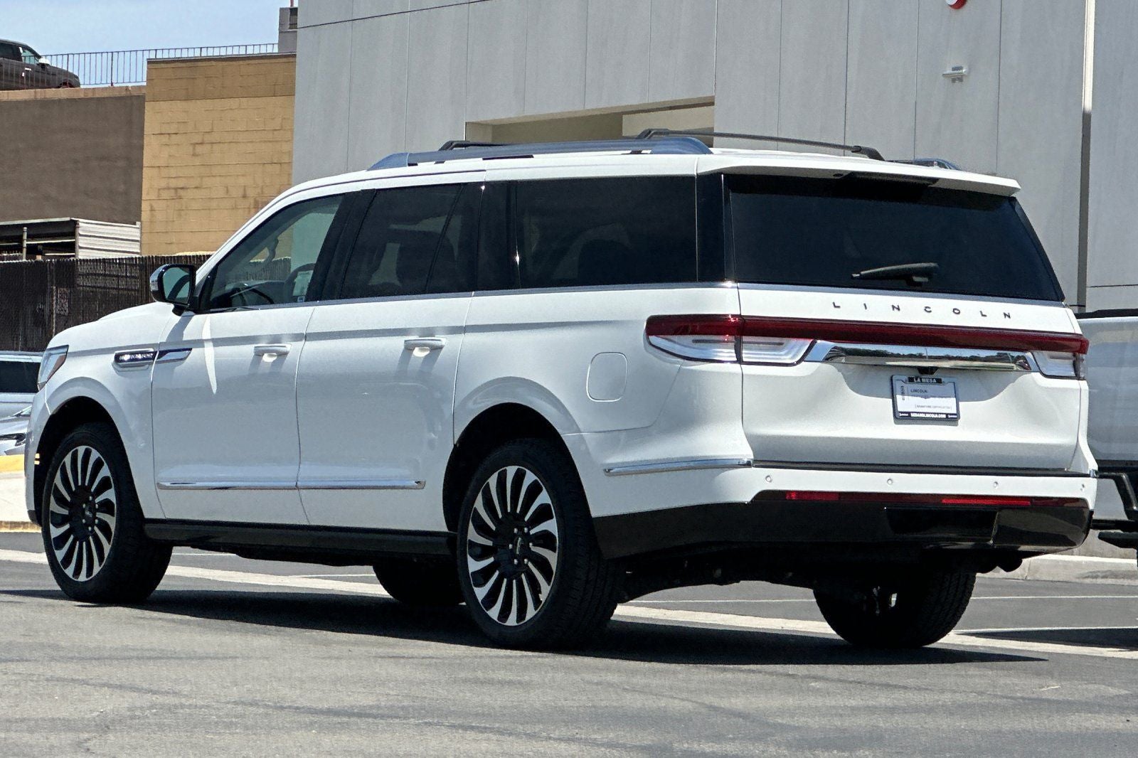 2023 Lincoln Navigator L Black Label
