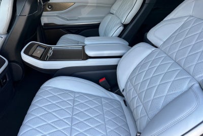 2026 Lincoln Navigator L Black Label