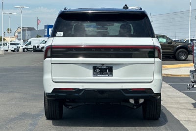 2027 Lincoln Navigator L Black Label