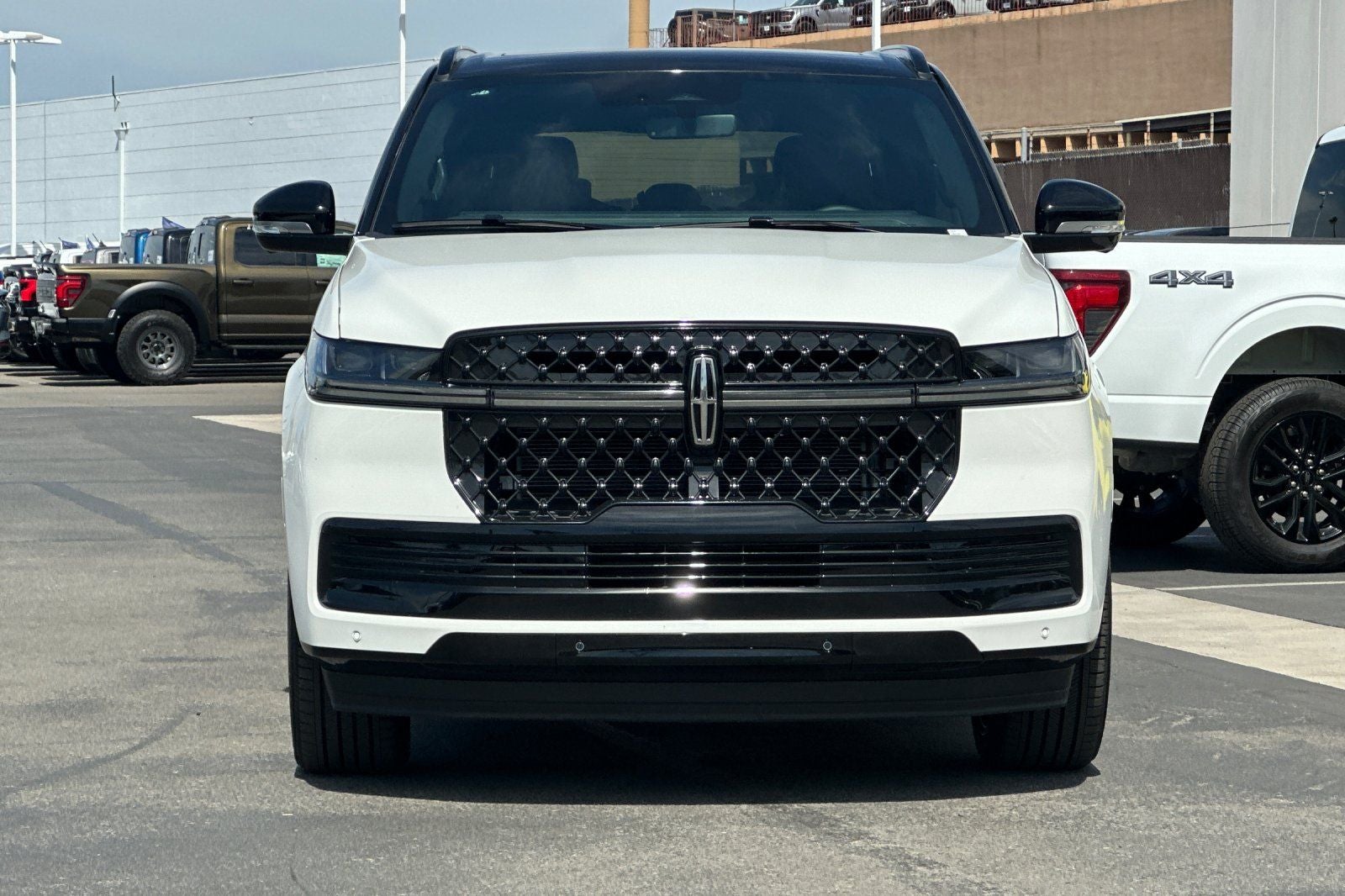 2027 Lincoln Navigator L Black Label