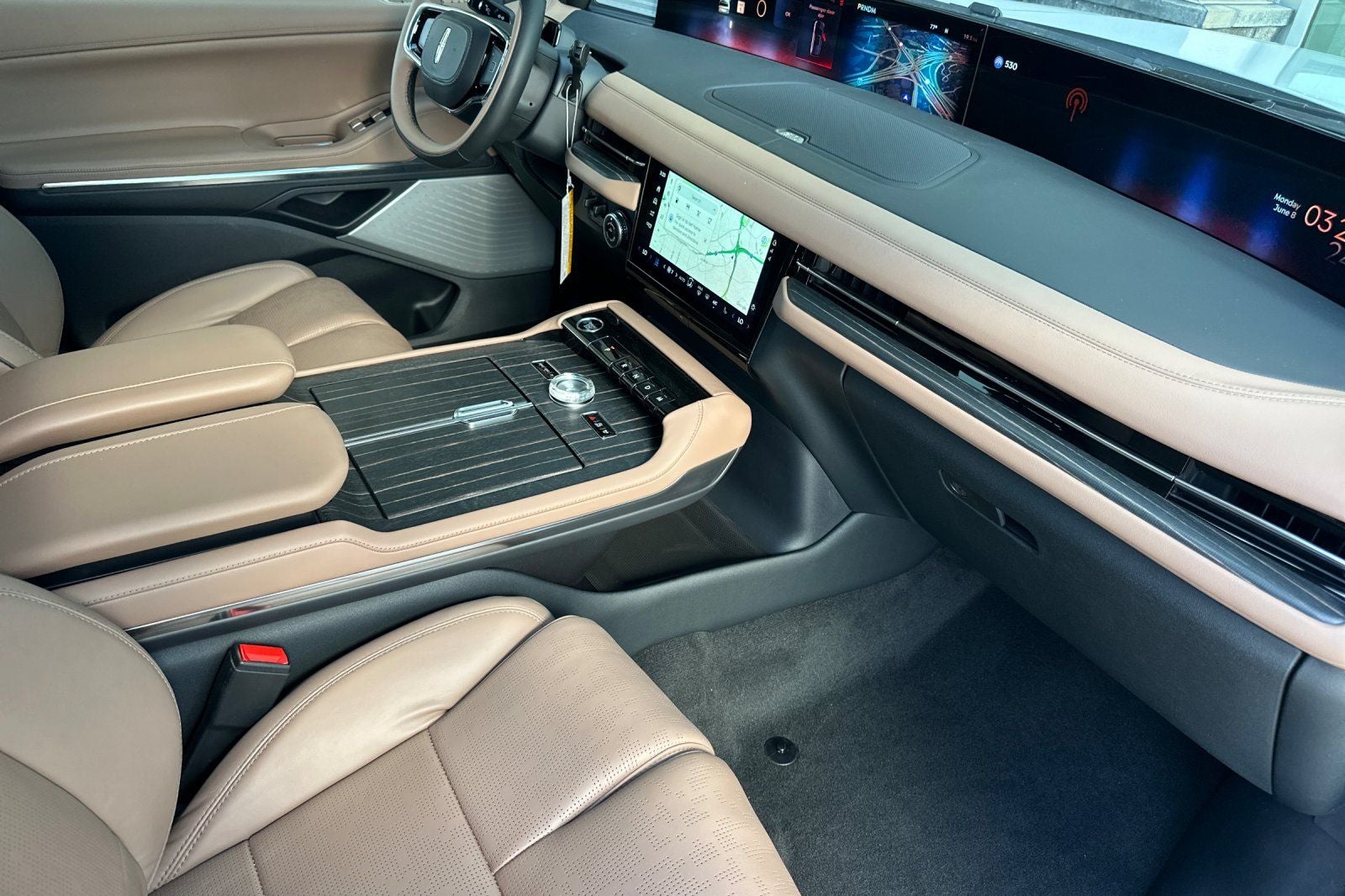 2026 Lincoln Navigator L Black Label