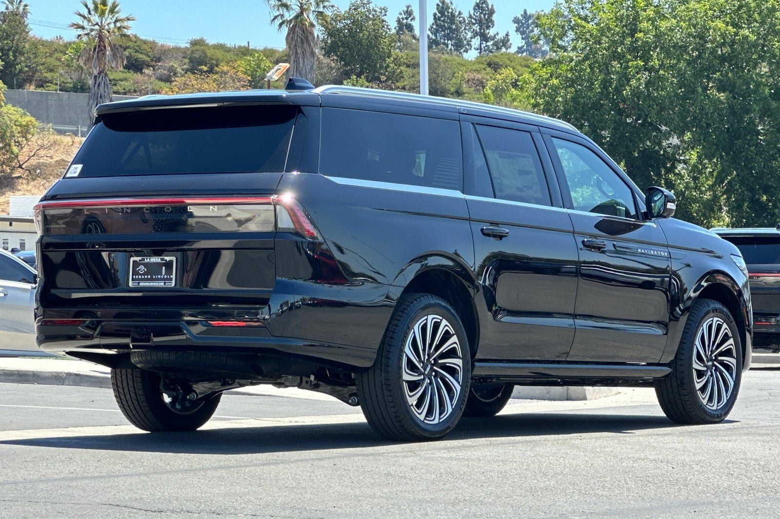 2026 Lincoln Navigator L Black Label