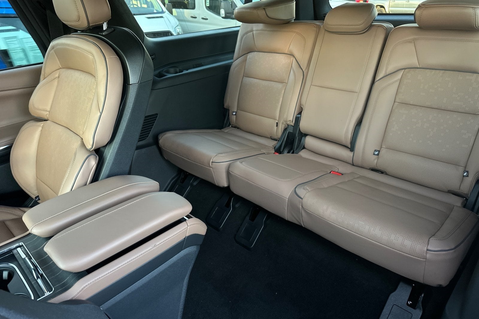 2025 Lincoln Navigator L Black Label