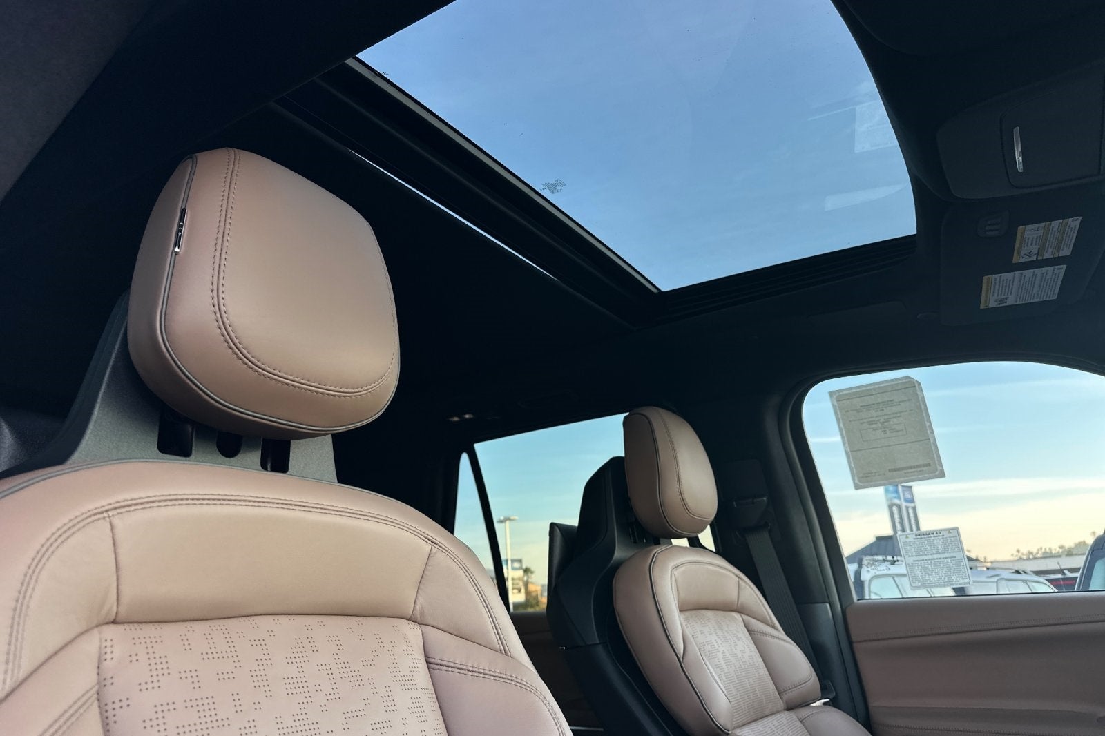 2025 Lincoln Navigator L Black Label