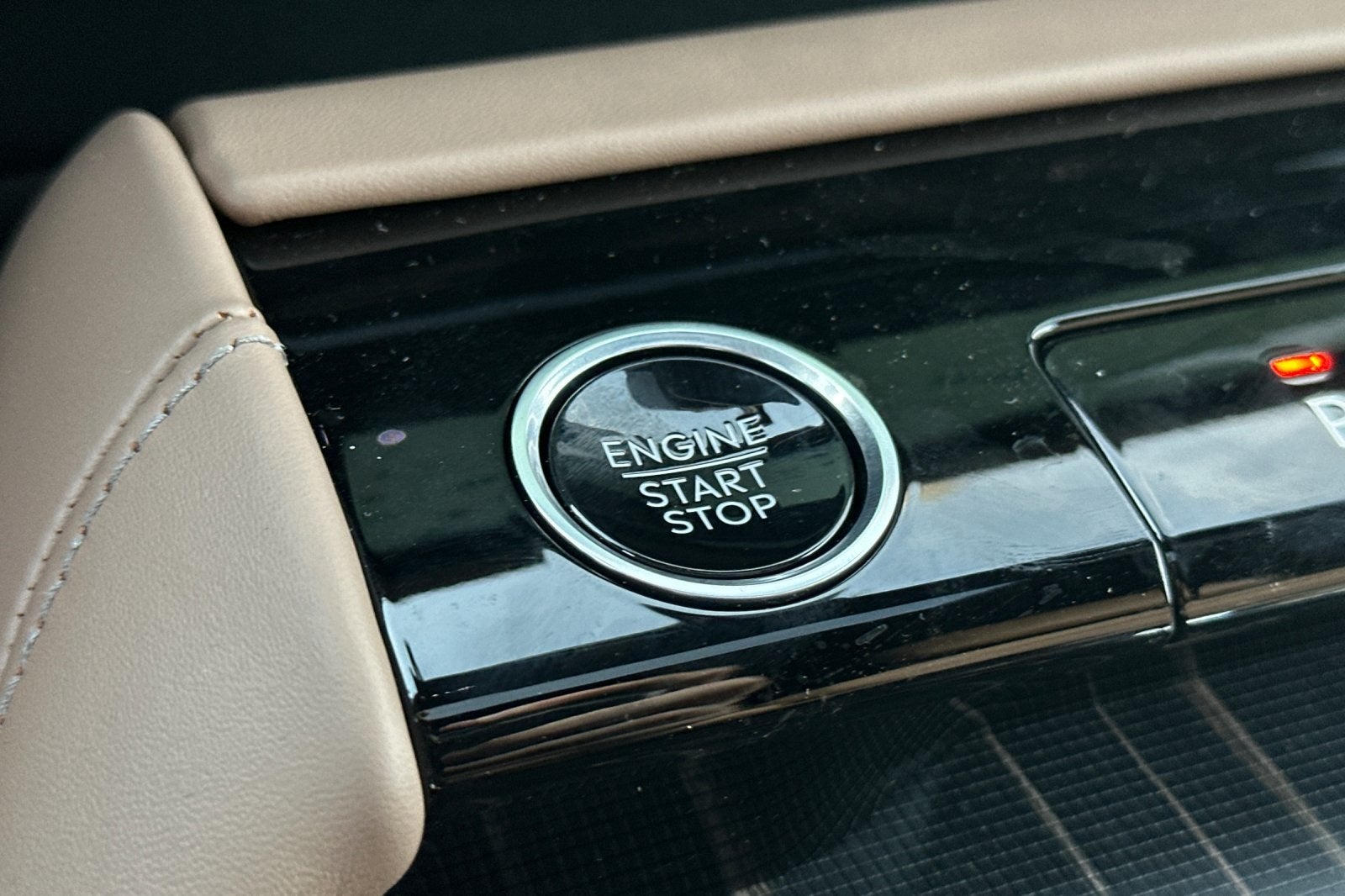 2025 Lincoln Navigator L Black Label