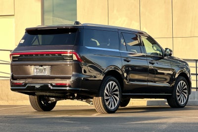 2025 Lincoln Navigator L Black Label