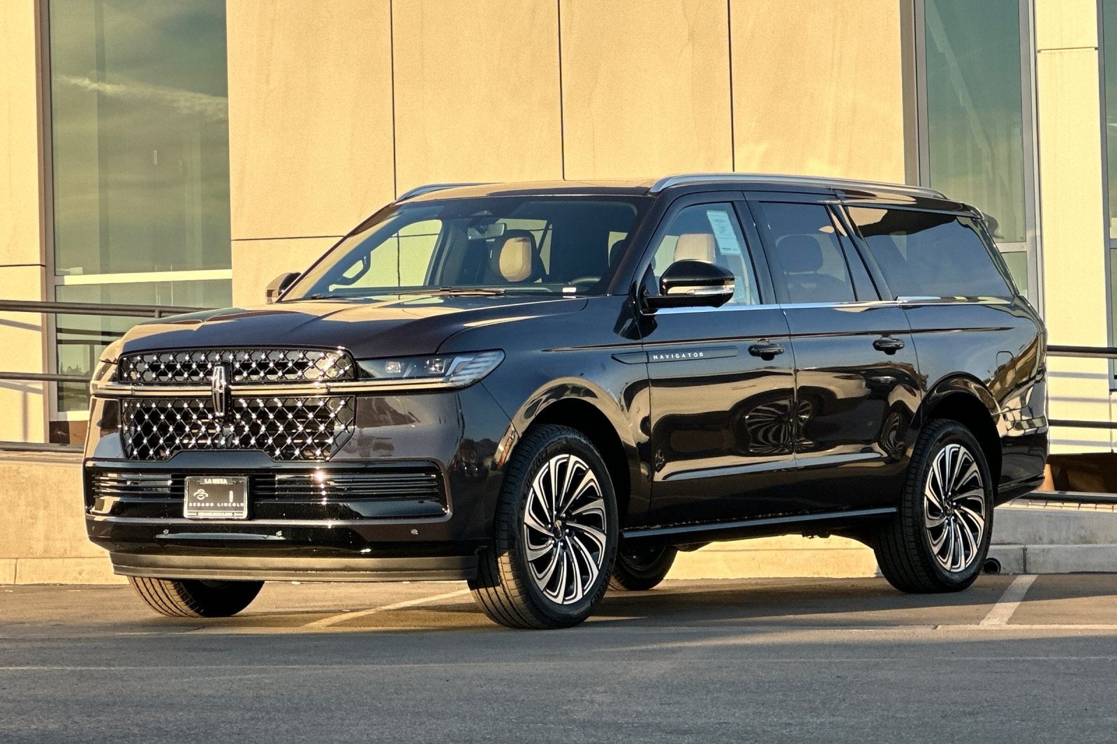2025 Lincoln Navigator L Black Label